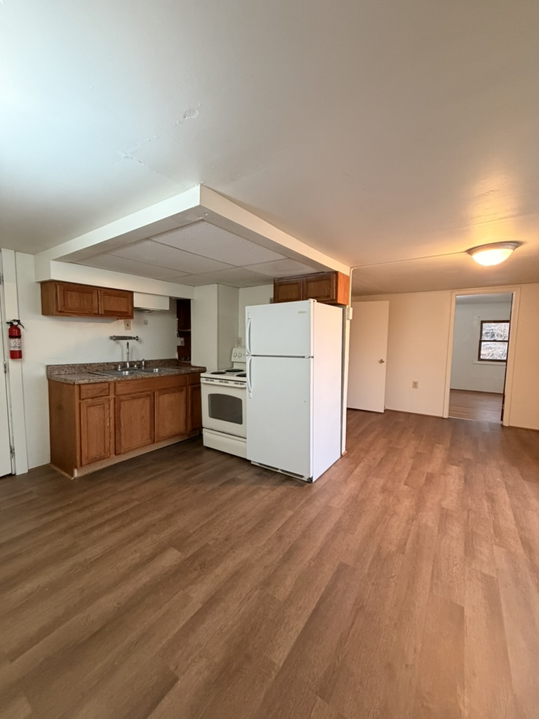 37 Biggs Lane - 6